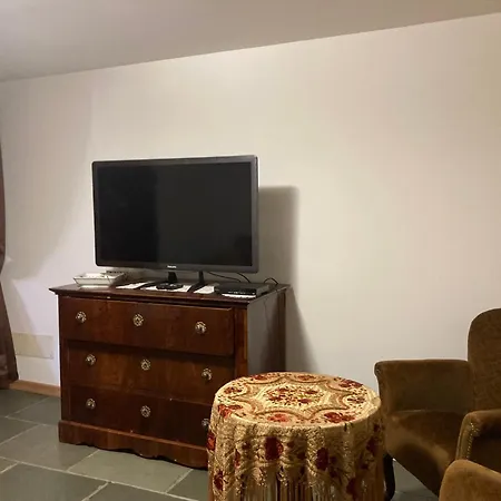 Apartment Paradise Sutrio