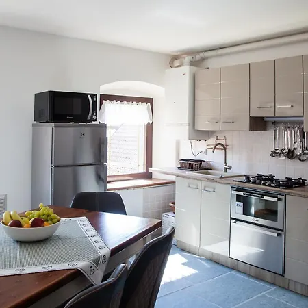 Paradise Apartment